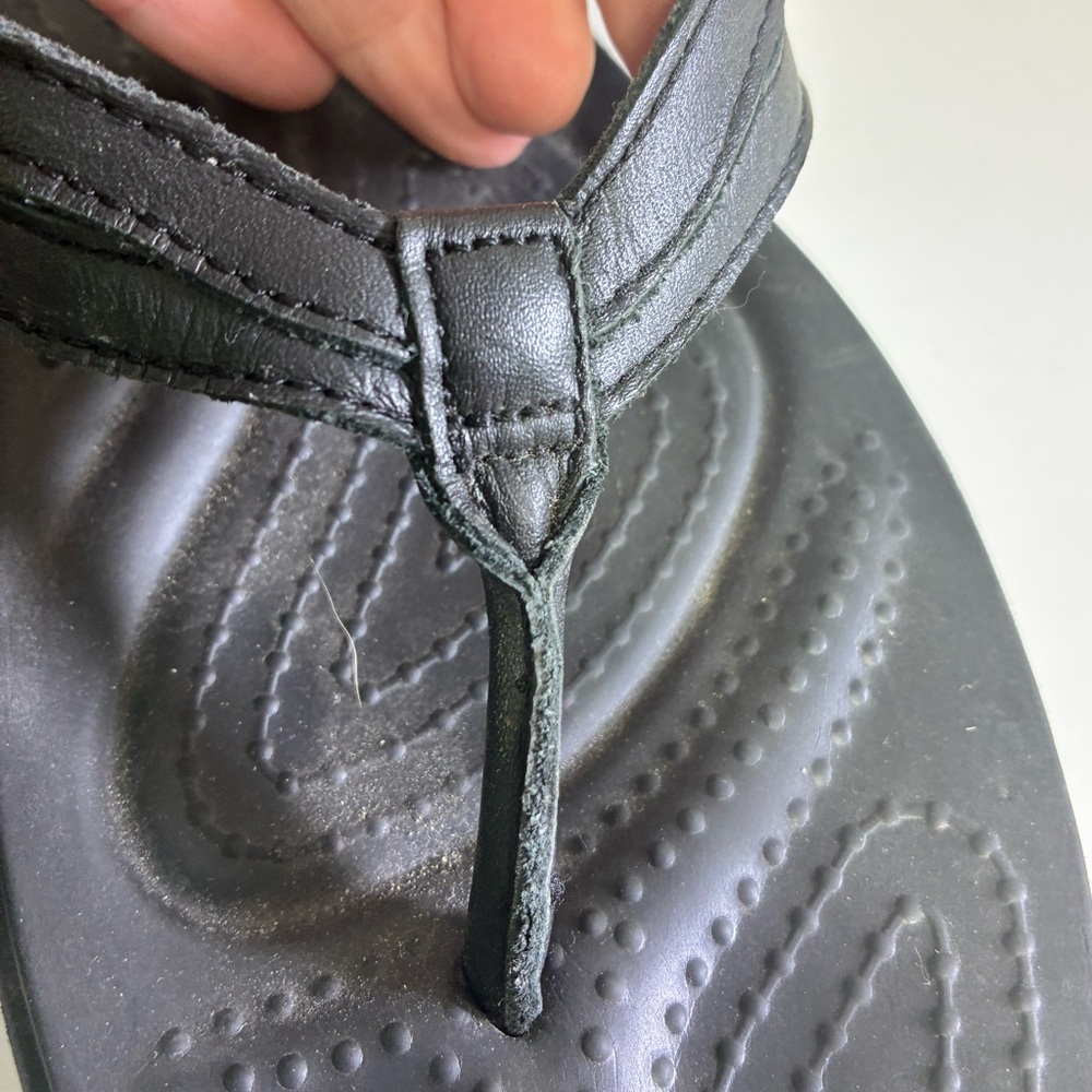 CROCS Black Leather Strap Sandals Comfortable Casual Footwear - Picture 4 of 7